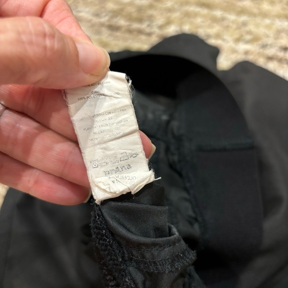 Prana Men’s XL Shorts Lightweight pull on black - Picture 9 of 9